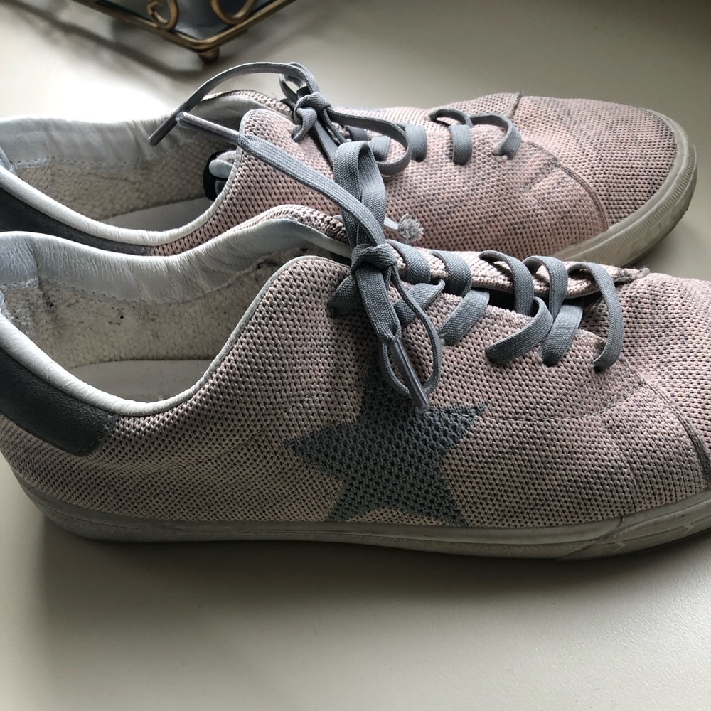 Vintage Havana Shoes Sneakers in Pale Pink Fabric Upper Womens Size 9